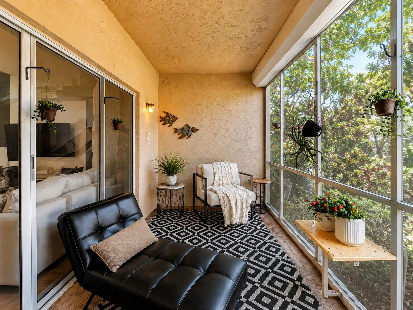 6487 Via Regina- Screened Lanai