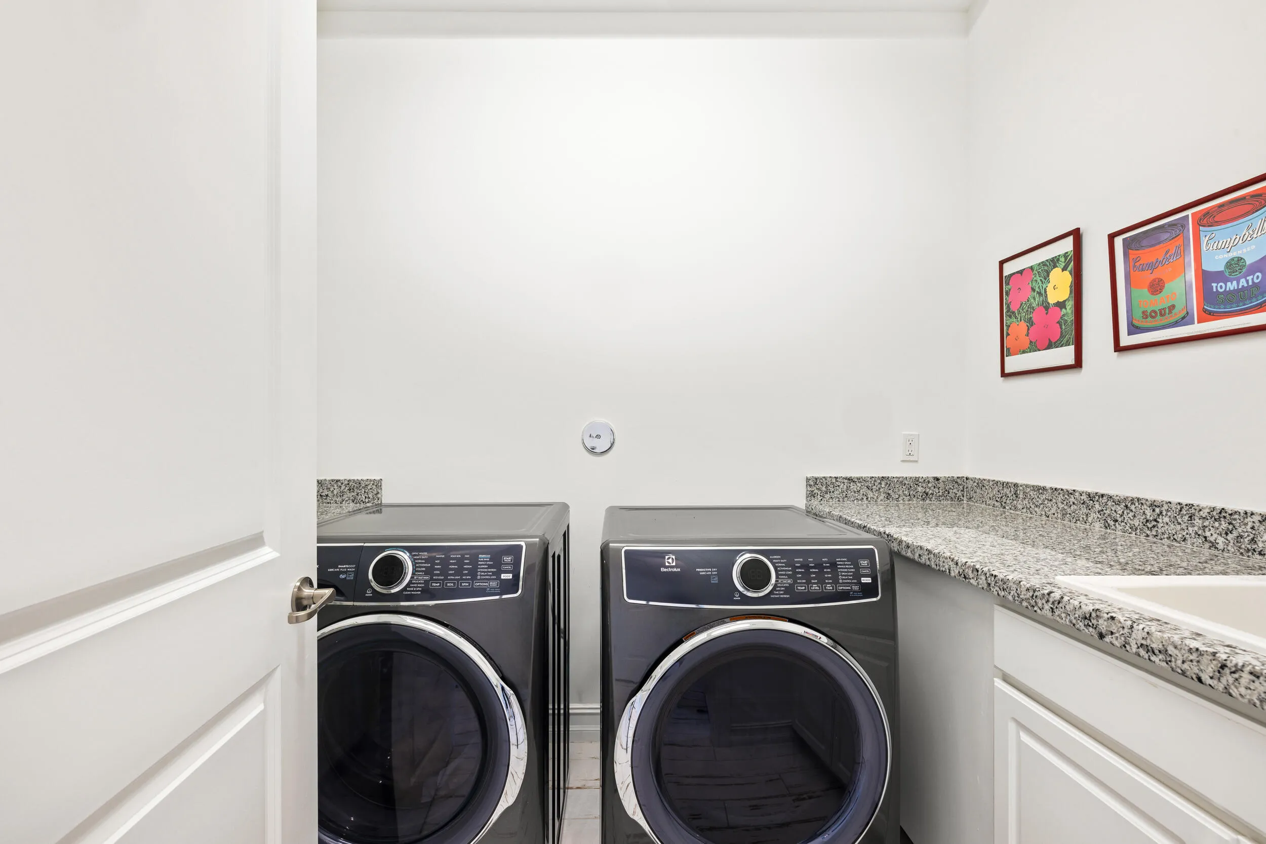 Property photo 38