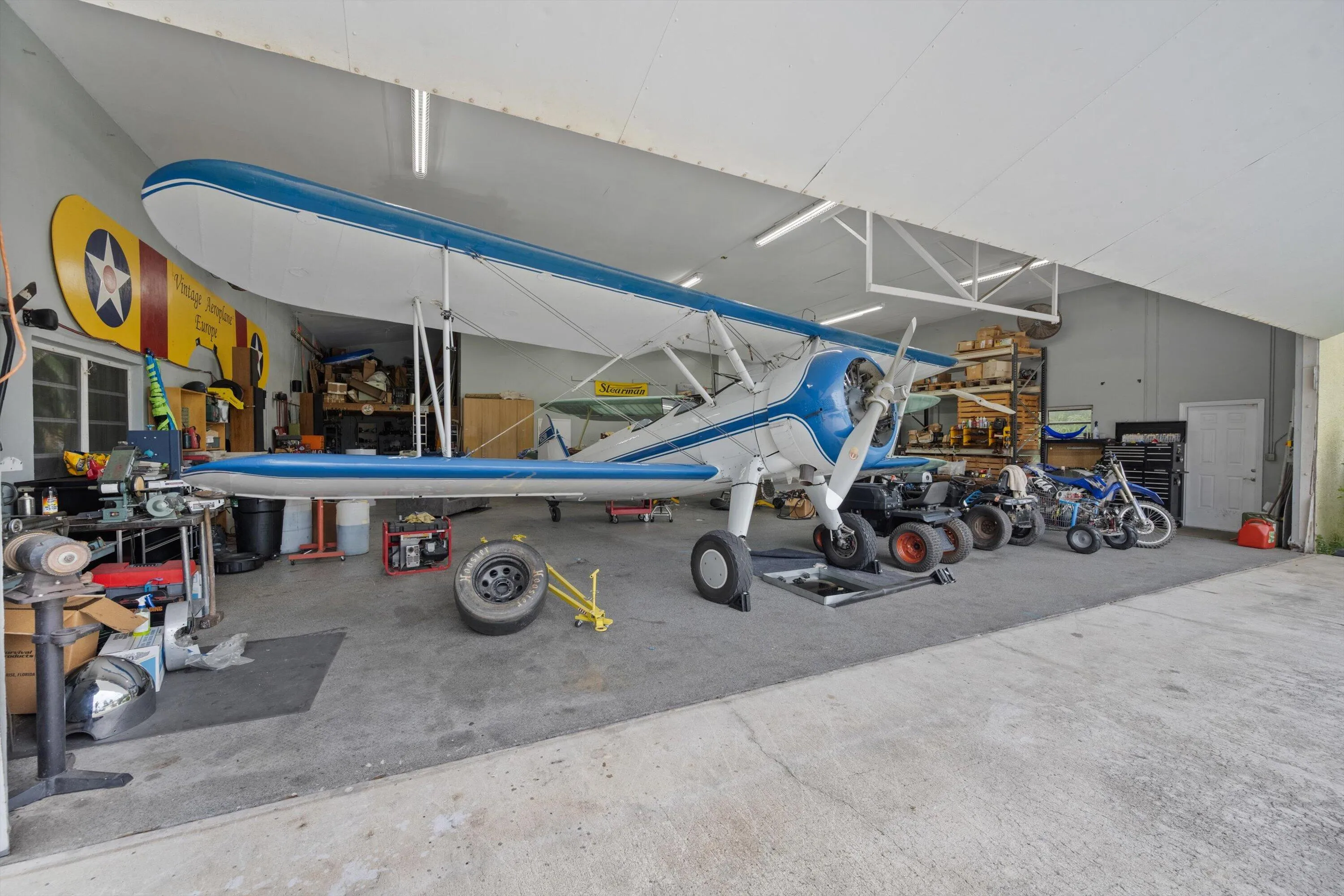 Hangar Plus Workshop