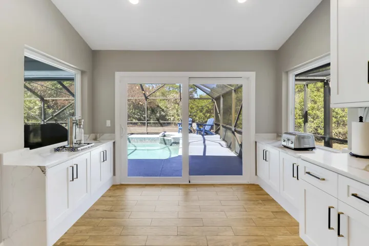 Large Kitchen