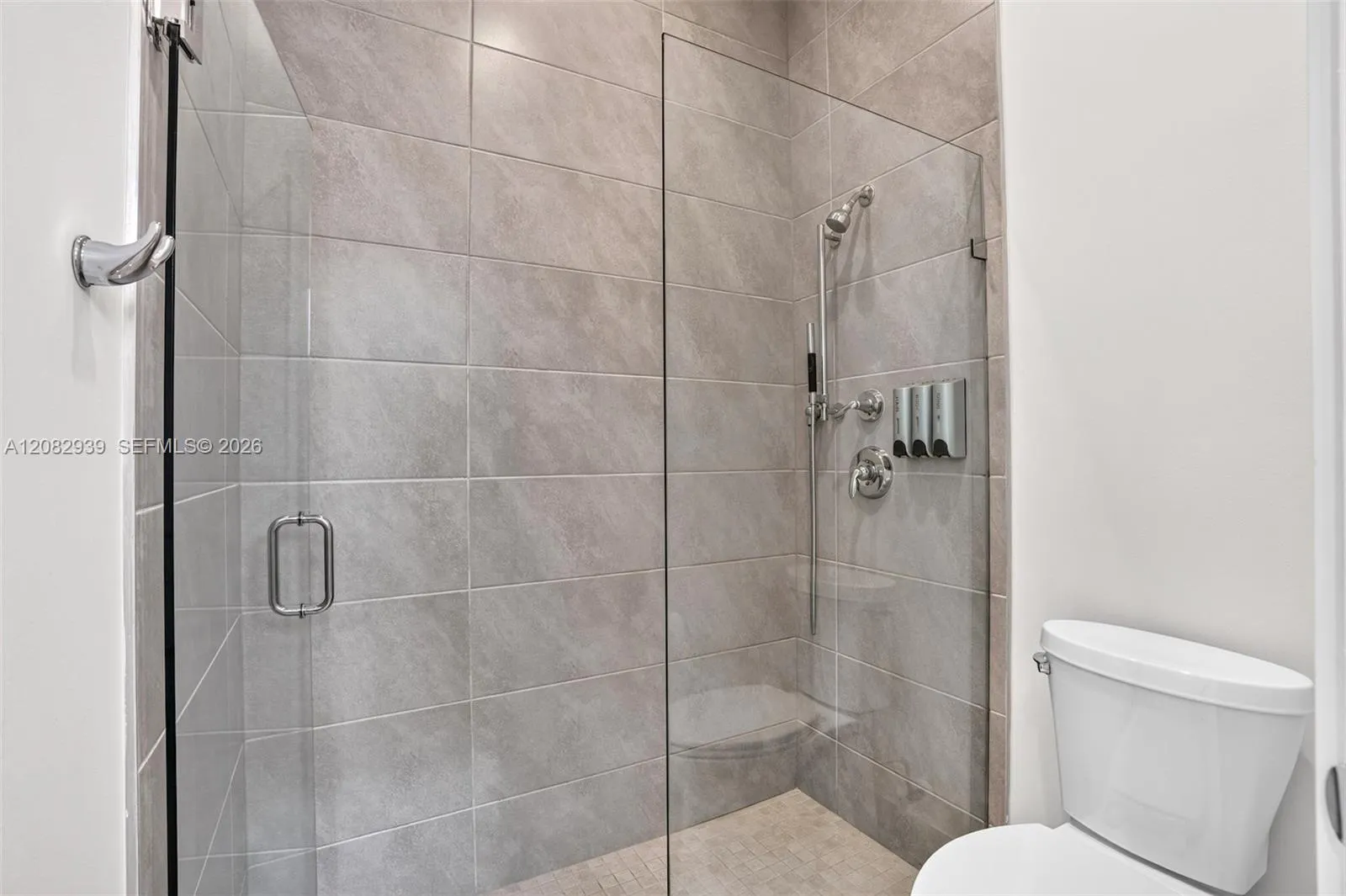 2nd Bathroom