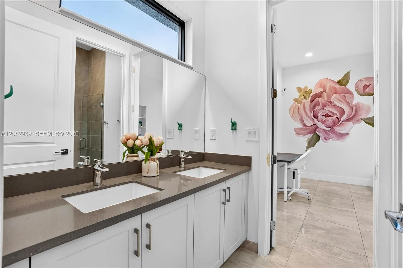 2nd Bathroom