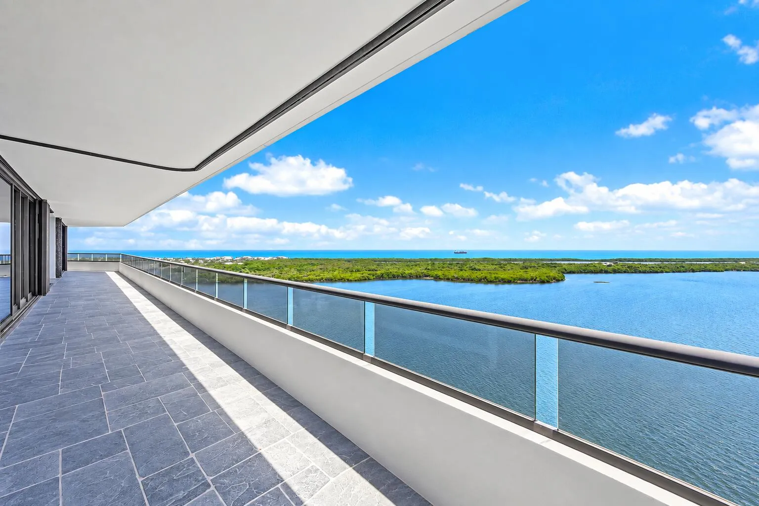 100 Lakeshore Dr 2151 -35
