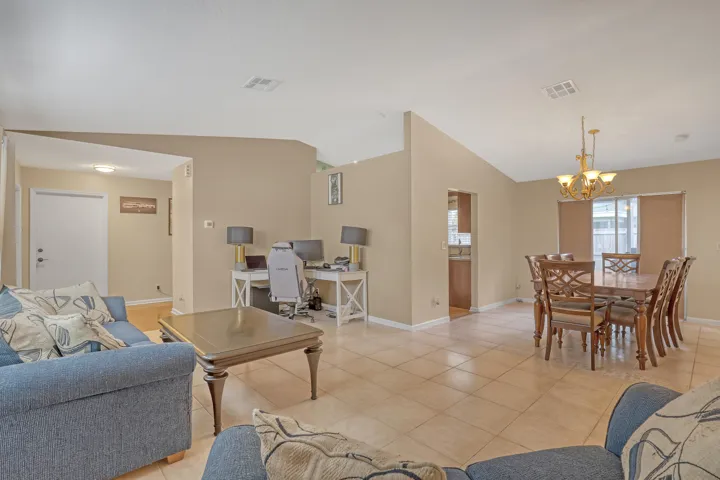 102 Sand Pine (9)