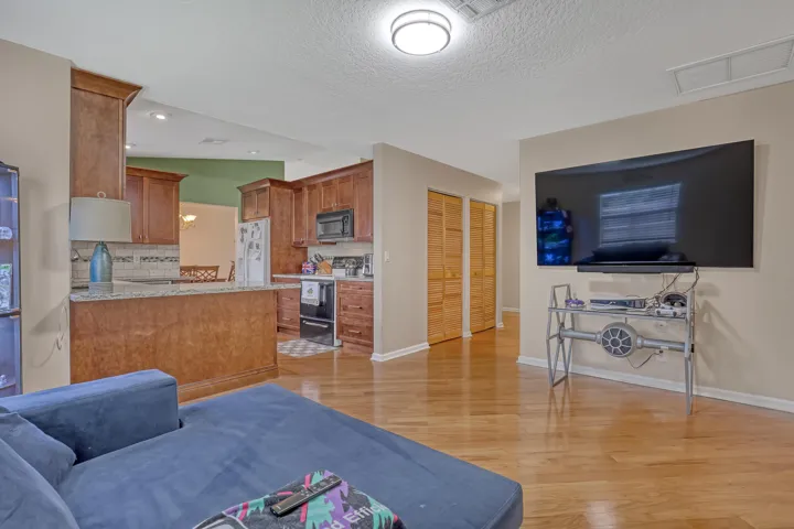 102 Sand Pine (14)