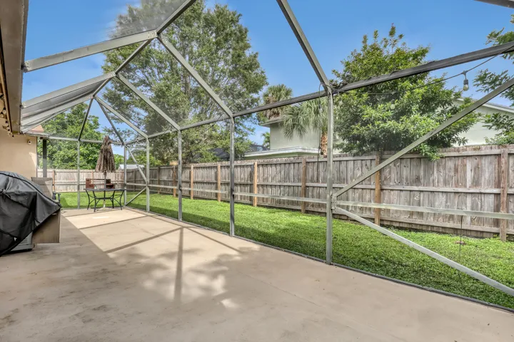 102 Sand Pine (26)