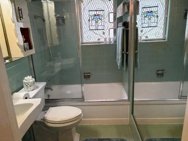 guestbath4