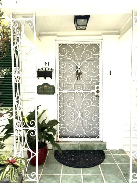 frntdoor2