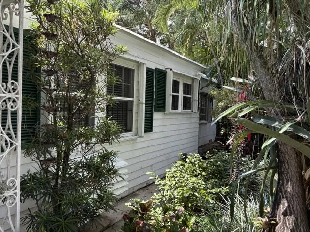 frontsideview