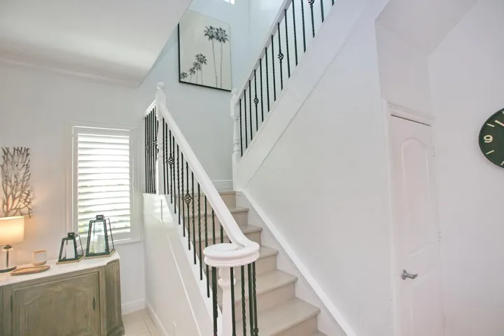039-123-Stairs-1500x1000