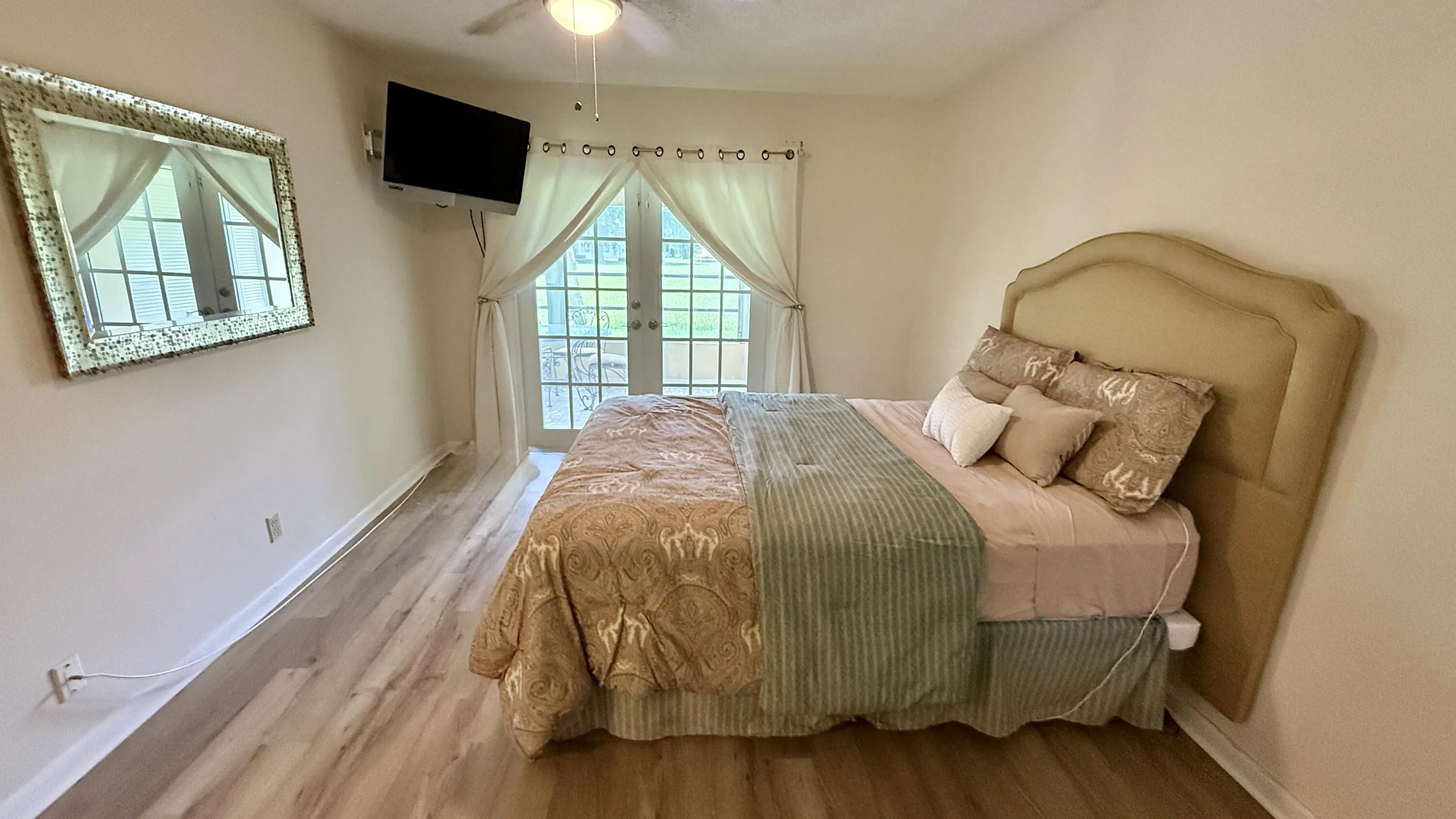 Property photo 35