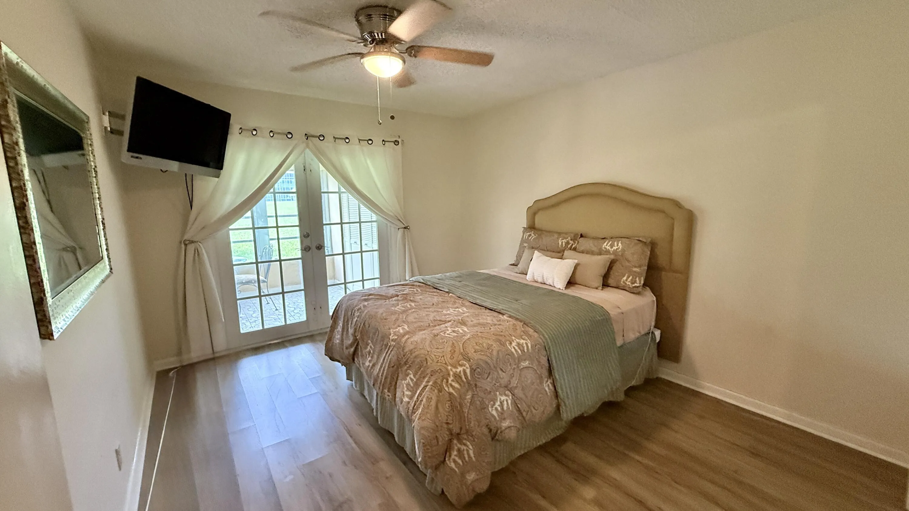 Master BR 3 with French Doors 1..