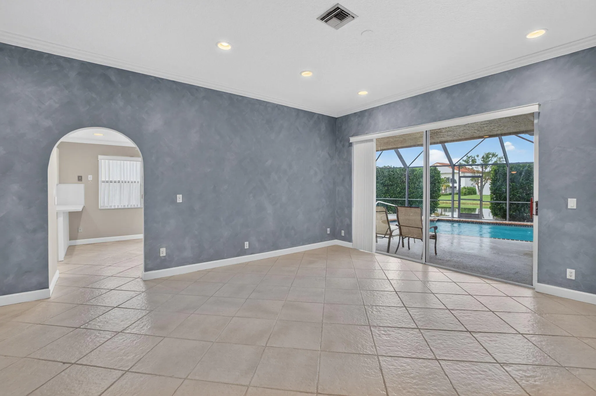 Interior Living/Dining Area