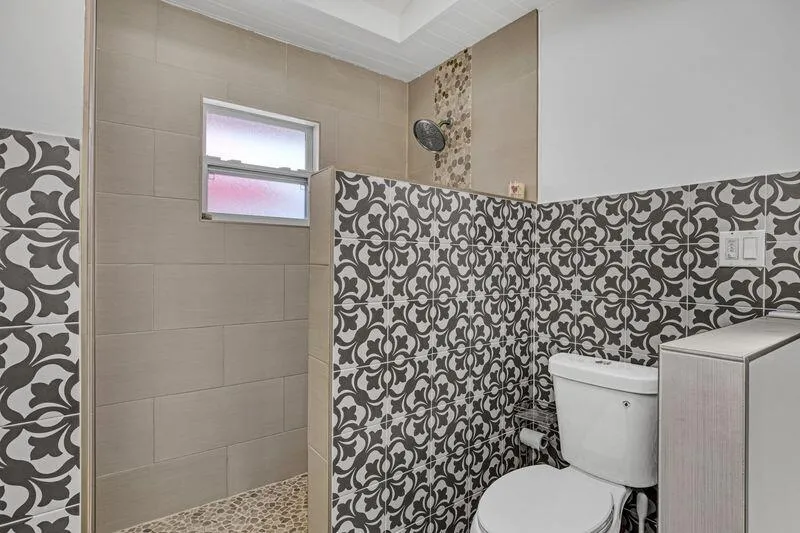 Master shower area