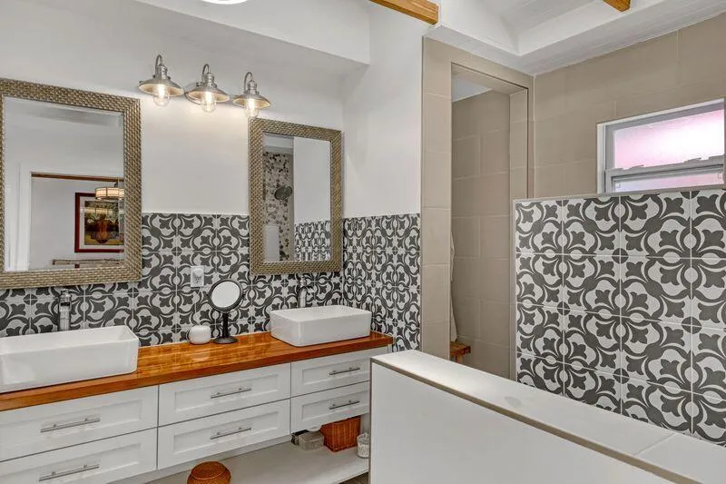Master Bath