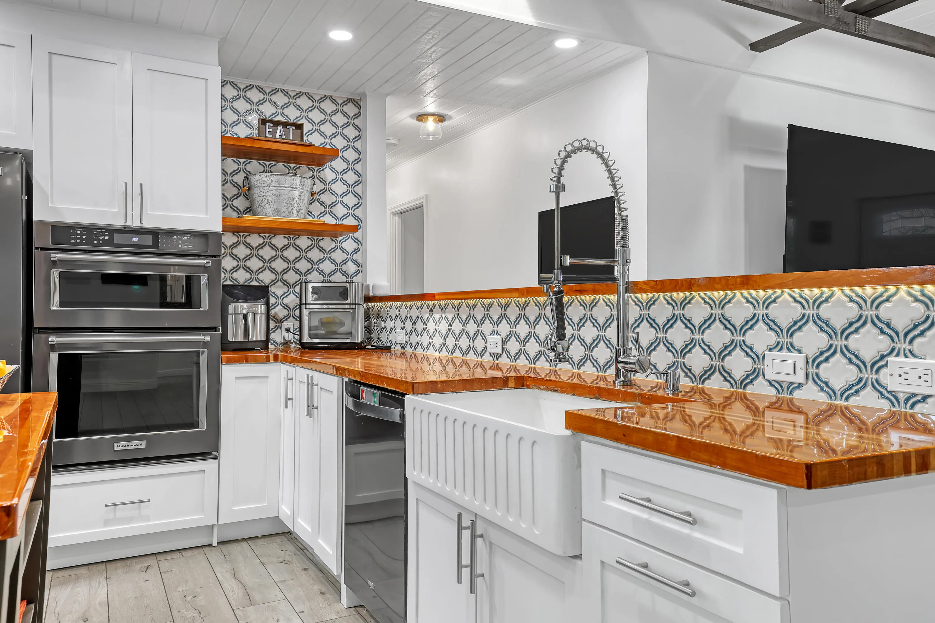 1707 E Terrace (16)