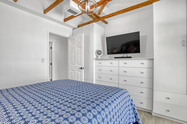 1707 E Terrace (33)