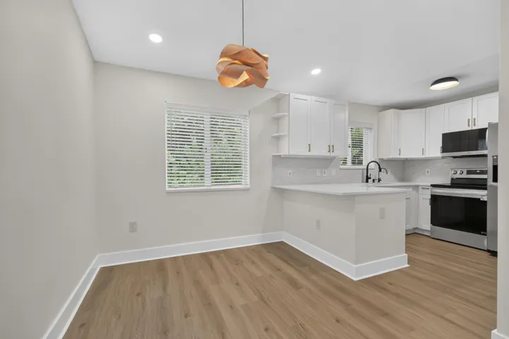 Dinning Room and Kitchen View