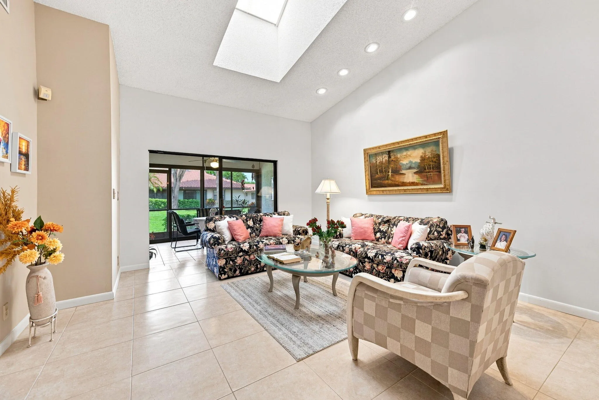 12-web-or-mls-6356-kings-gate-cir