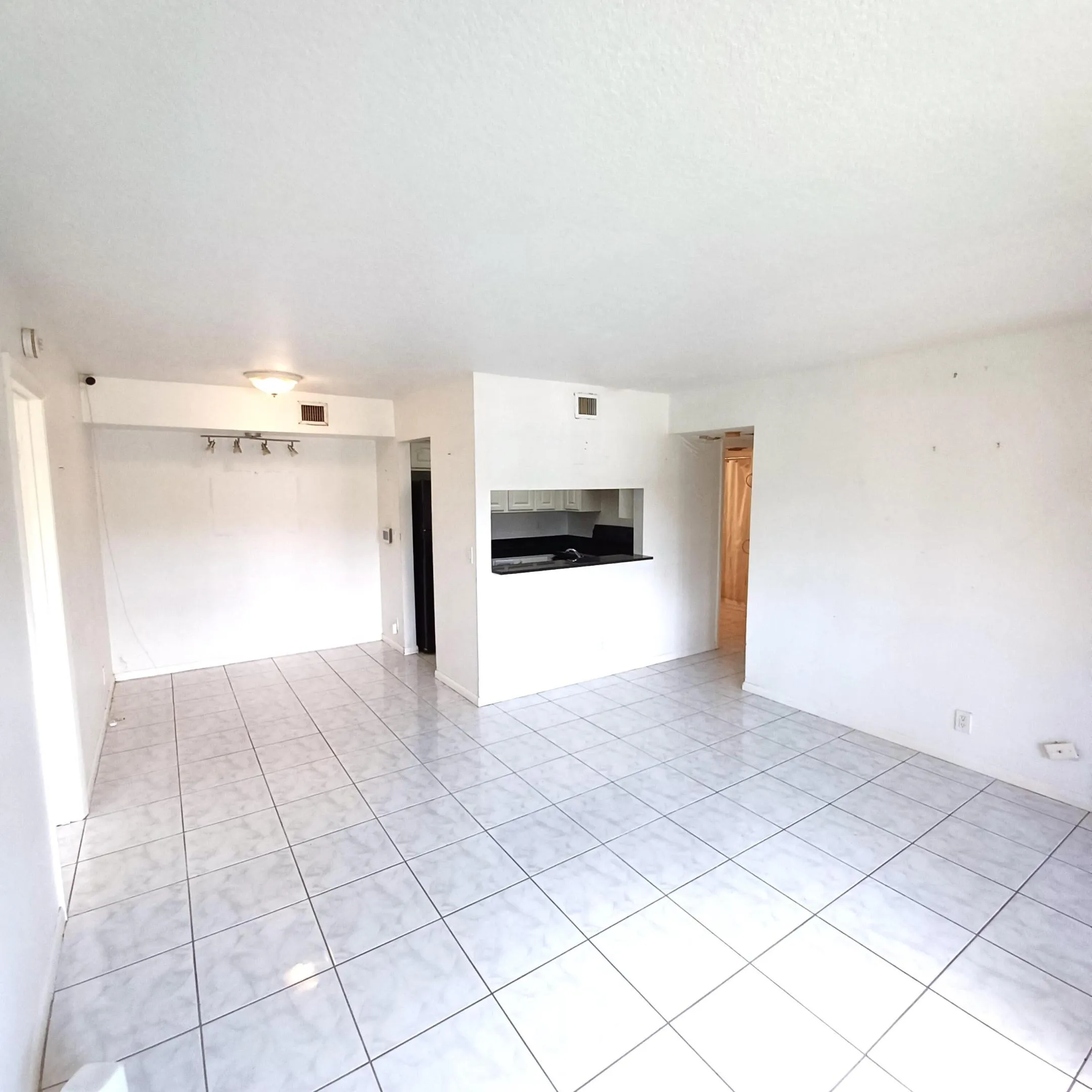 TILE FLOORING THRU OUT