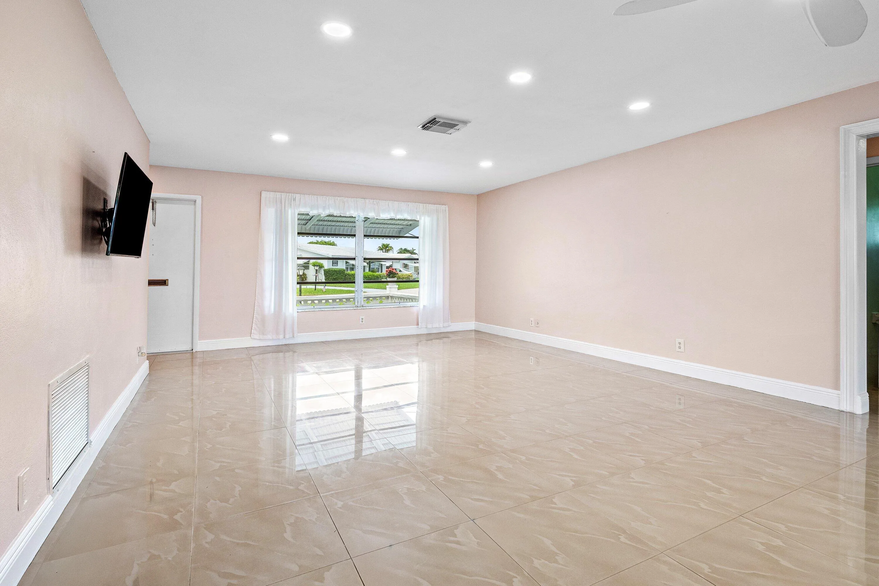 017-106Northwest10thCourt-BoyntonBeach-F