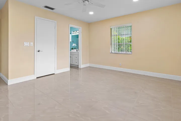 025-106Northwest10thCourt-BoyntonBeach-F