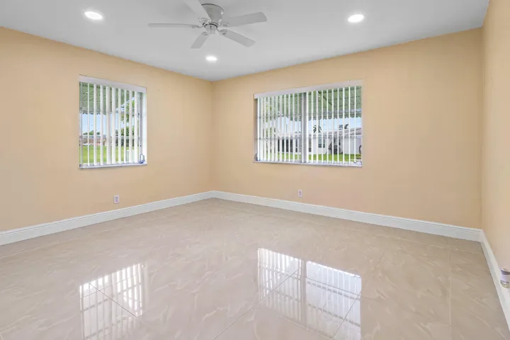 024-106Northwest10thCourt-BoyntonBeach-F