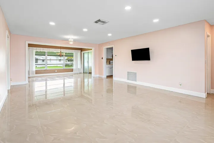 010-106Northwest10thCourt-BoyntonBeach-F