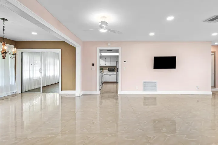011-106Northwest10thCourt-BoyntonBeach-F