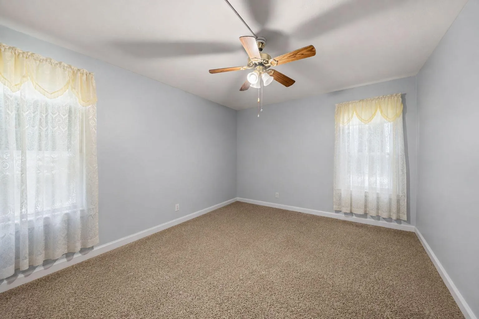 5-web-or-mls-Bedroom 1 Empty
