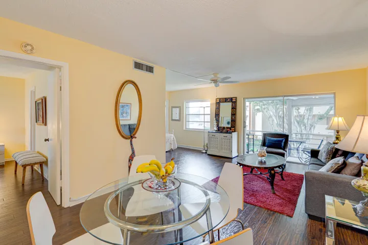 5401 NW 2nd Ave #227_Pictures_17_10.03.2