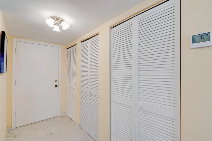 5401 NW 2nd Ave #227_Pictures_24_10.03.2