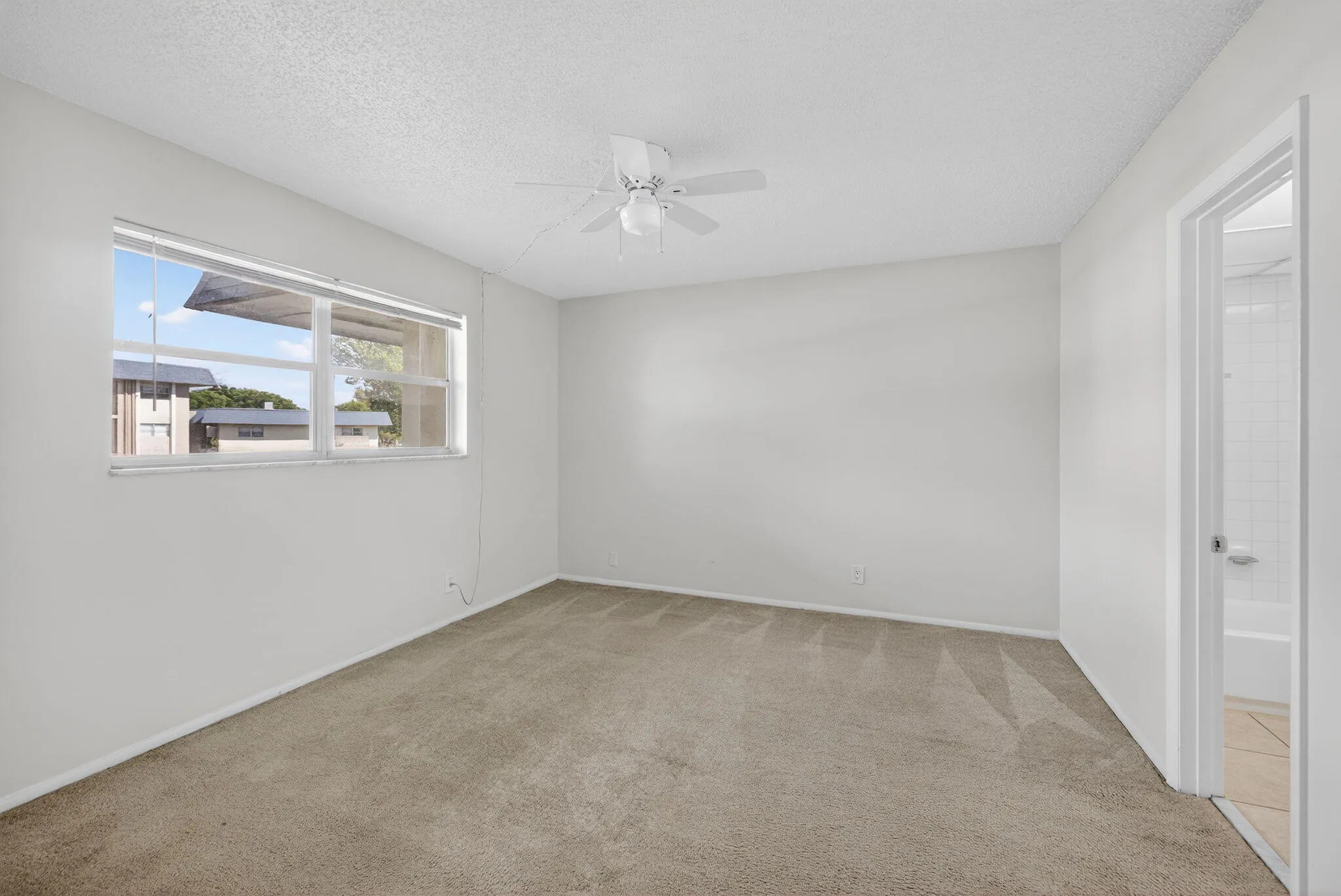 12-web-or-mls-3W7A8151
