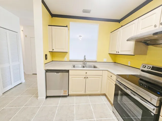 Kitchen V2