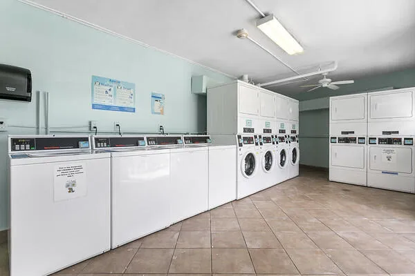9 Washers & 8 Dryers