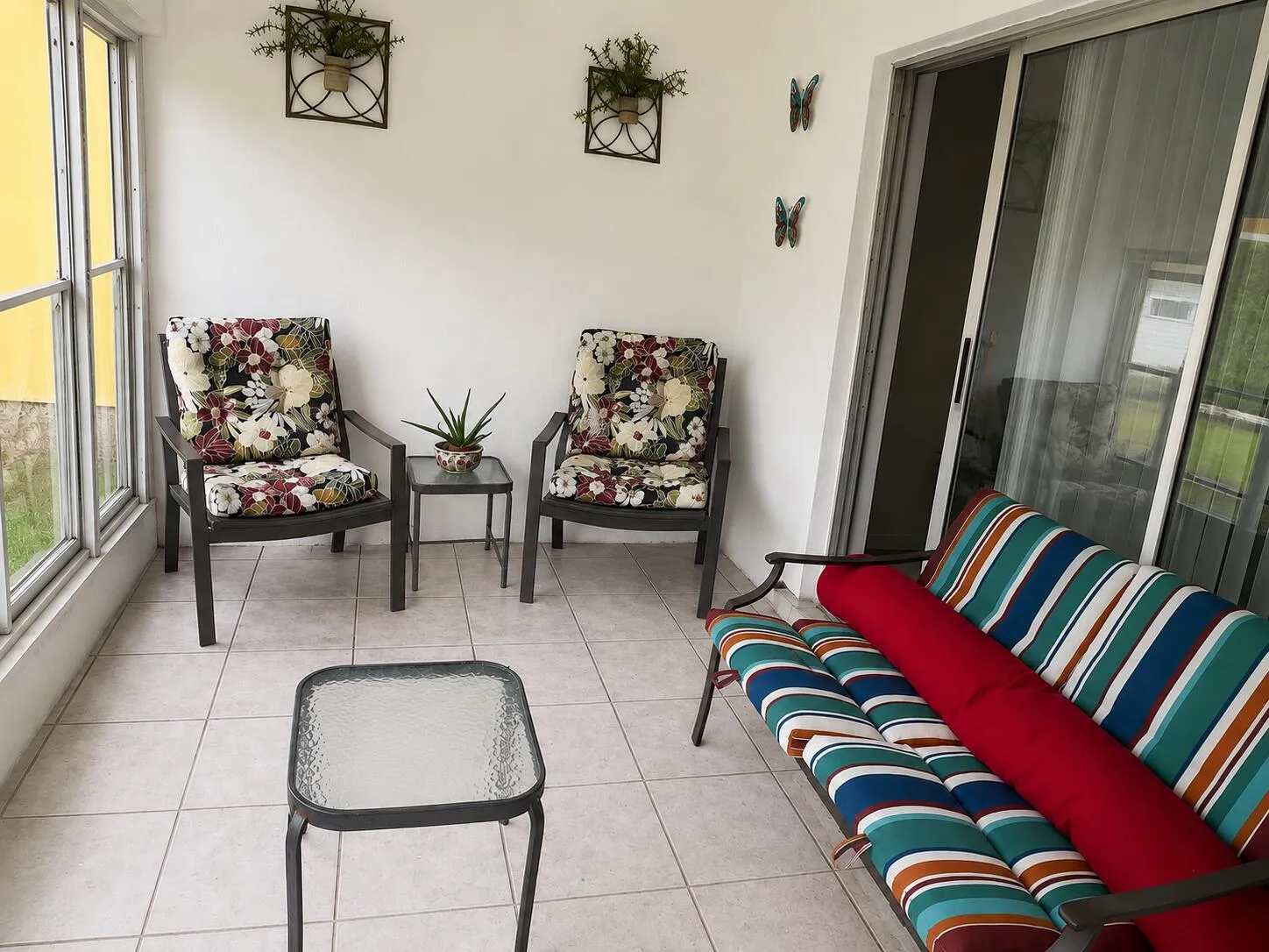 Screened in Balcony