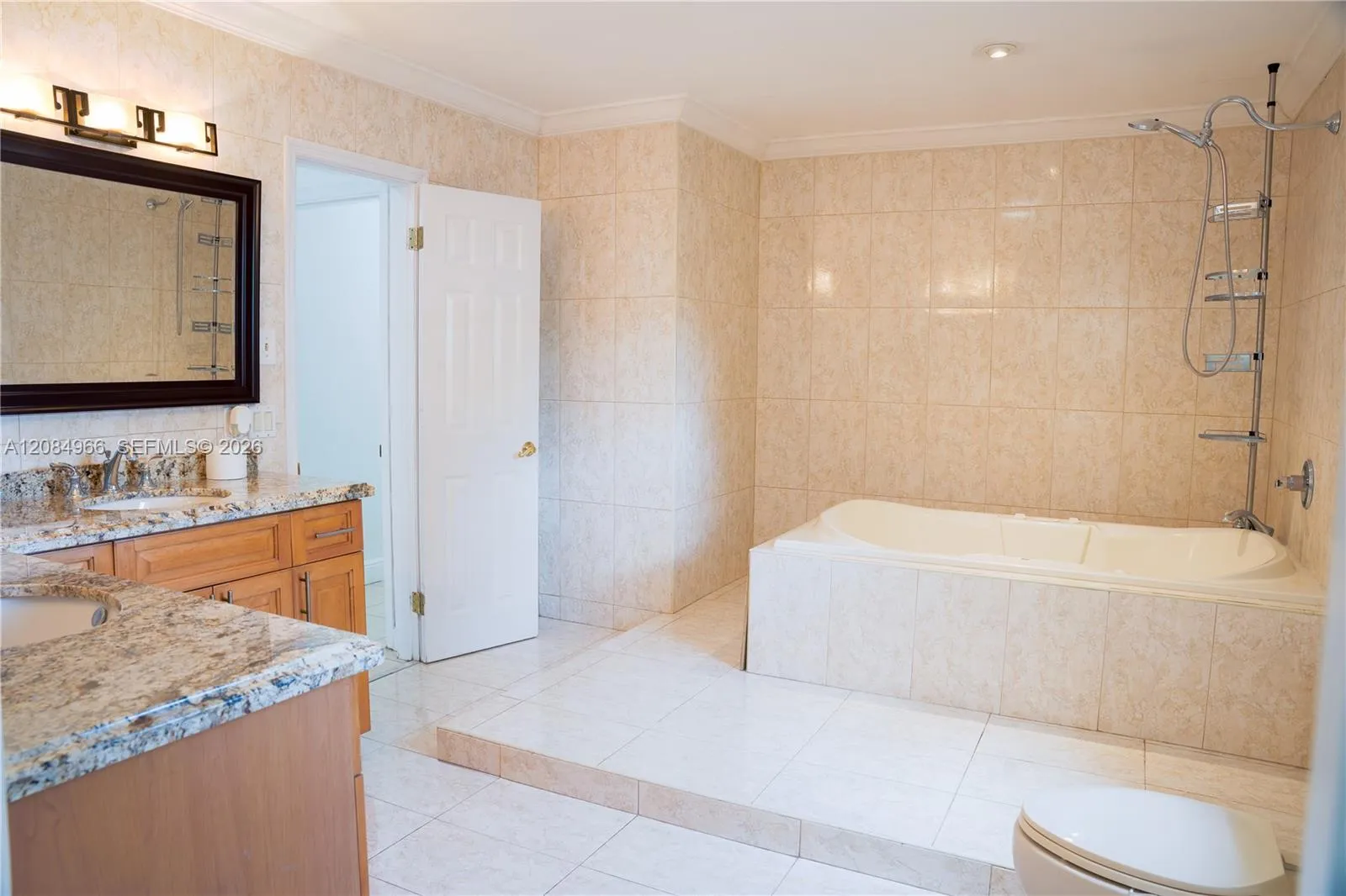Property photo 22