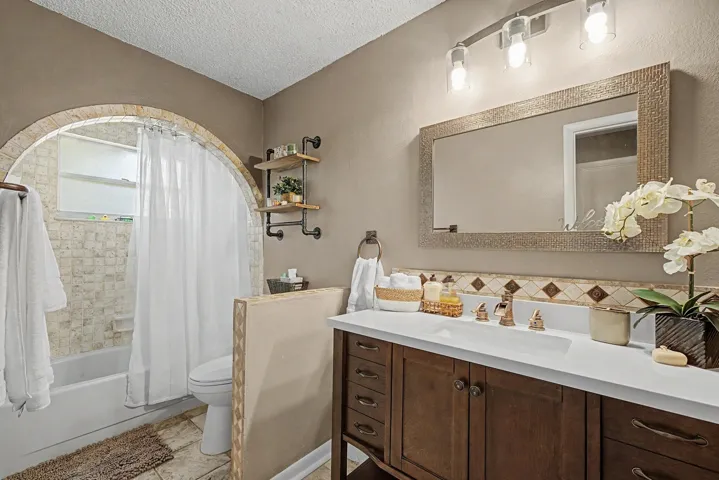 interior - second bathroom 1