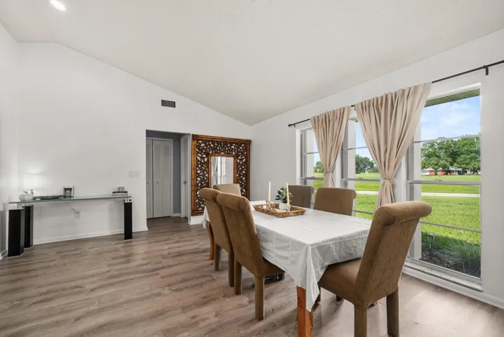 interior - dining room 1