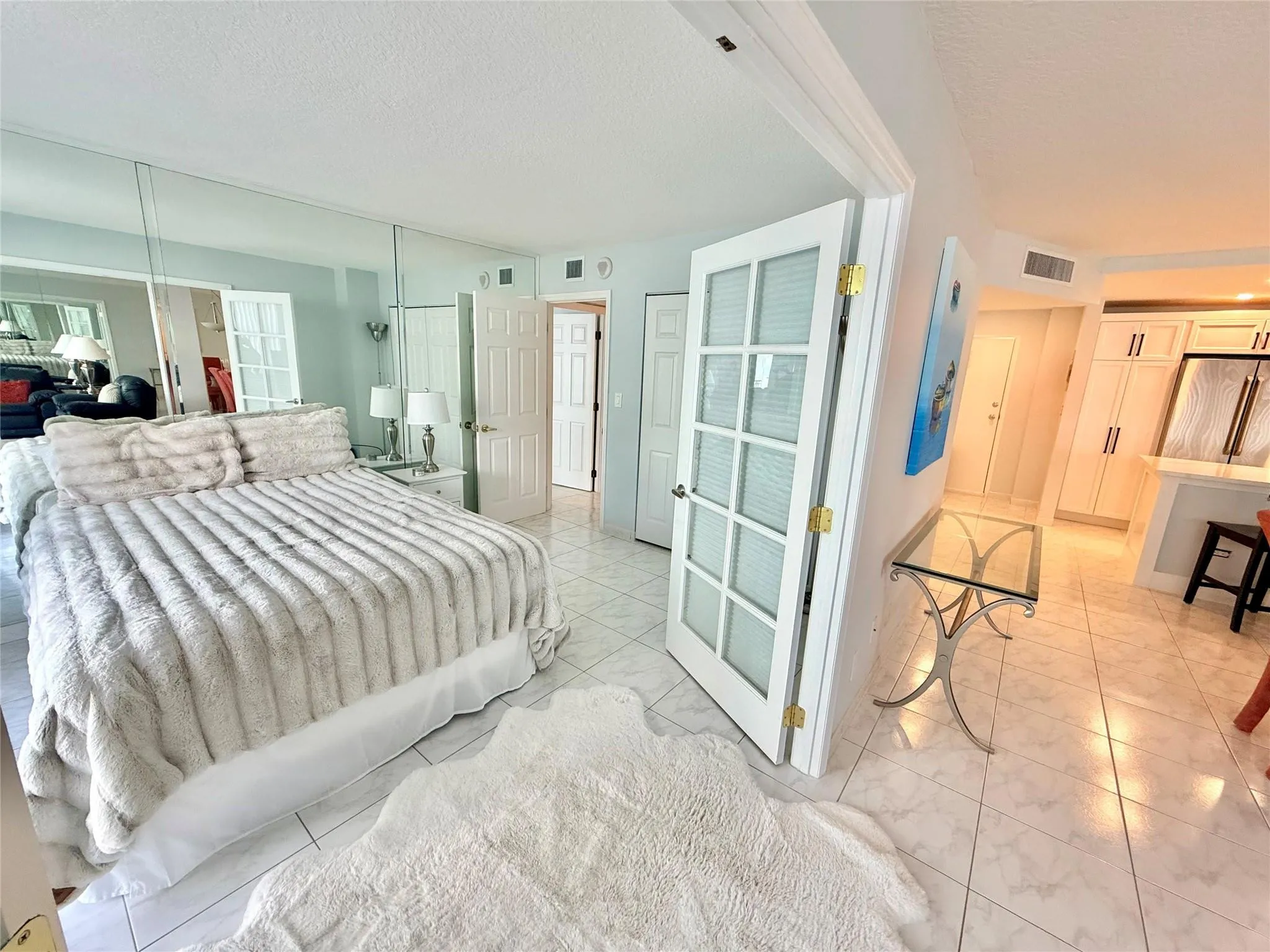 2nd Room