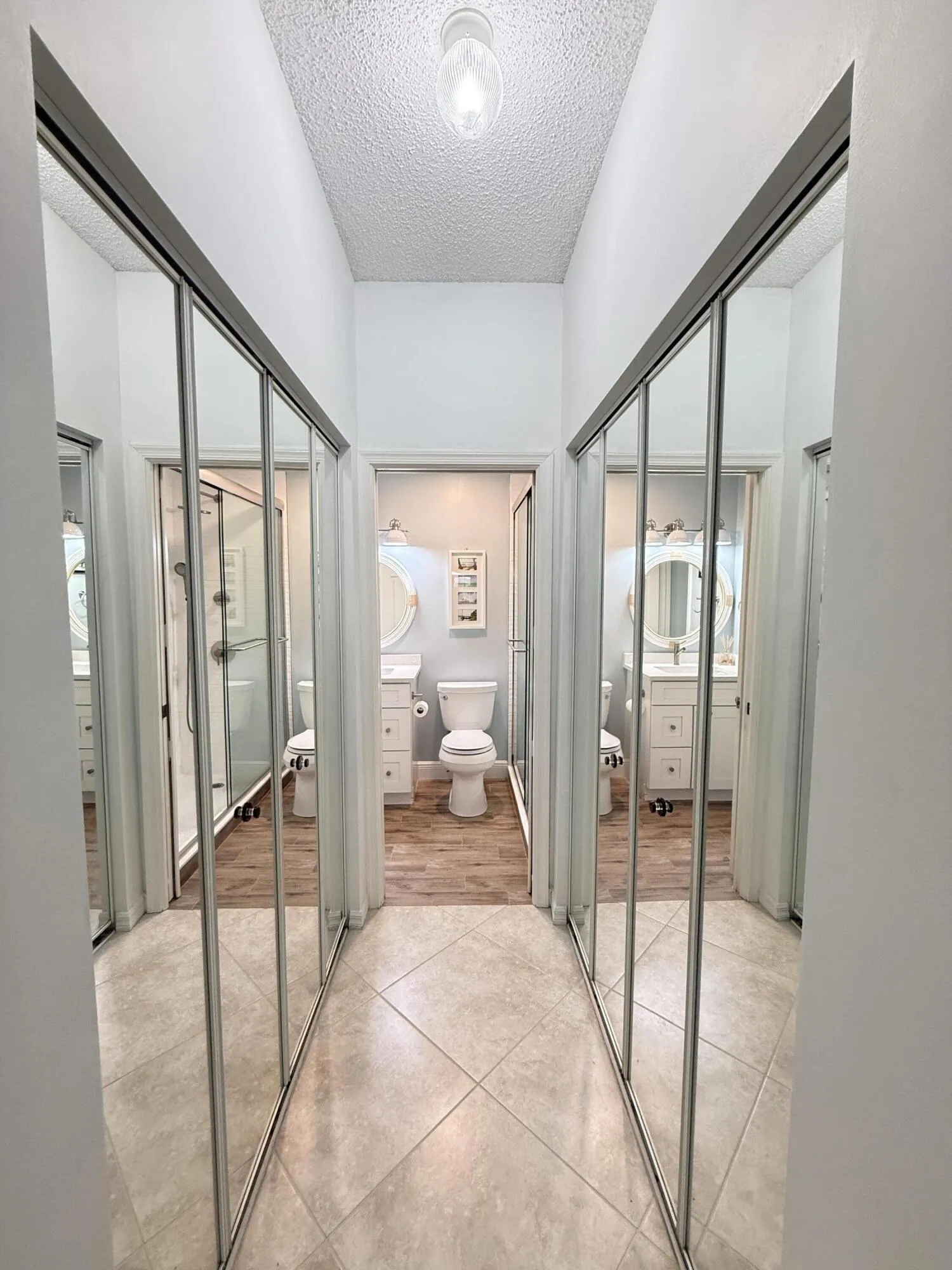 2nd Bedroom (suite)