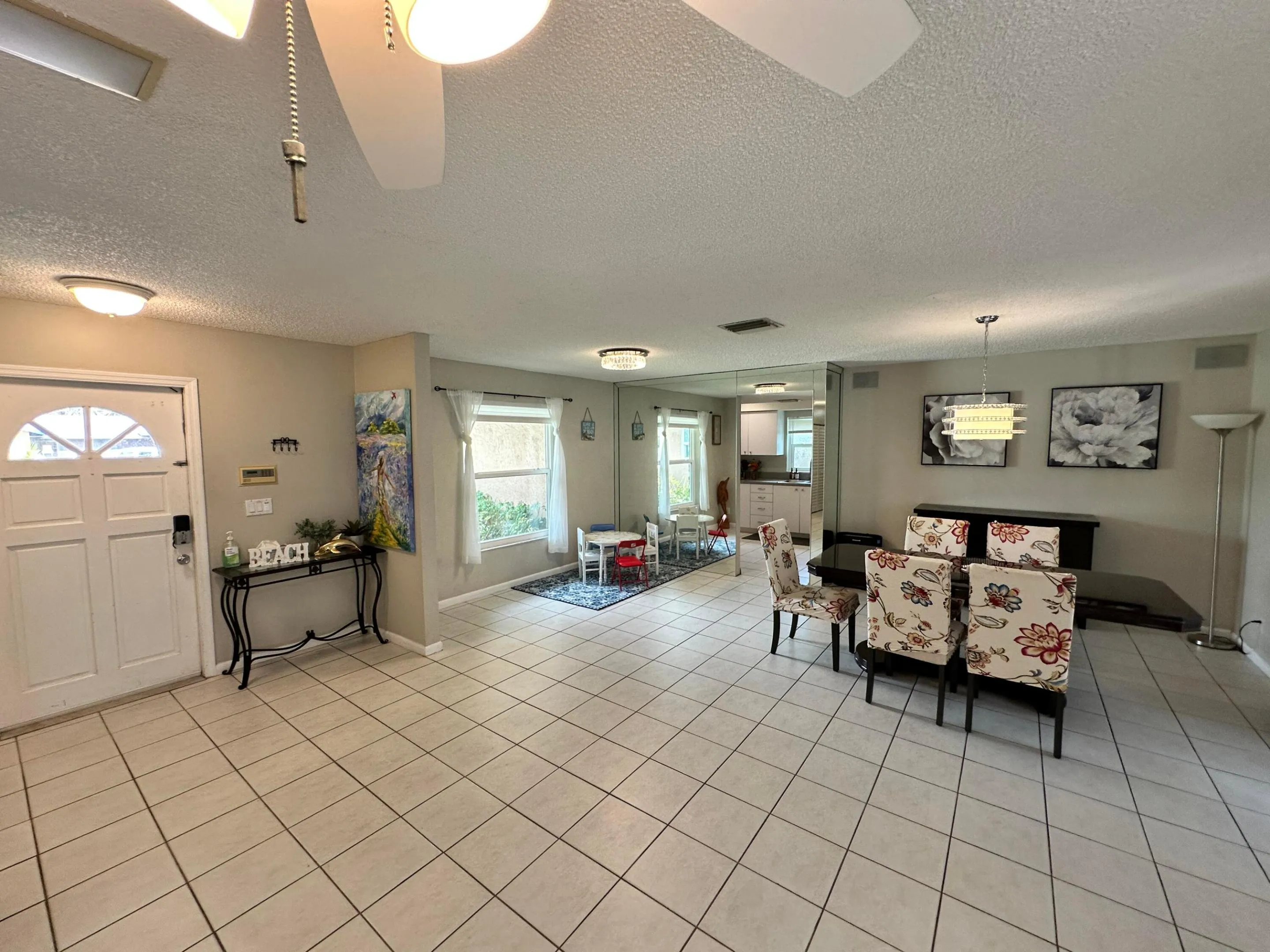 Living Room - (1)