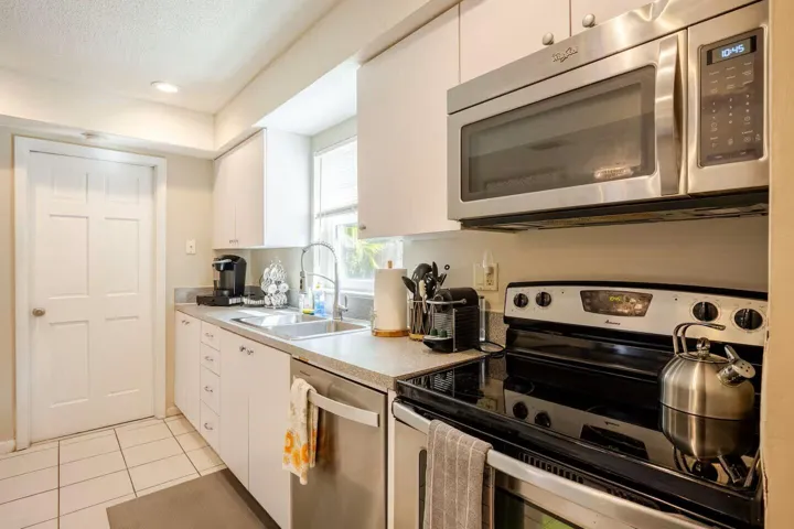 Kitchen- (6)