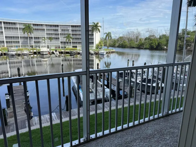 beautiful view of the Hillsboro River and the intracoastal
