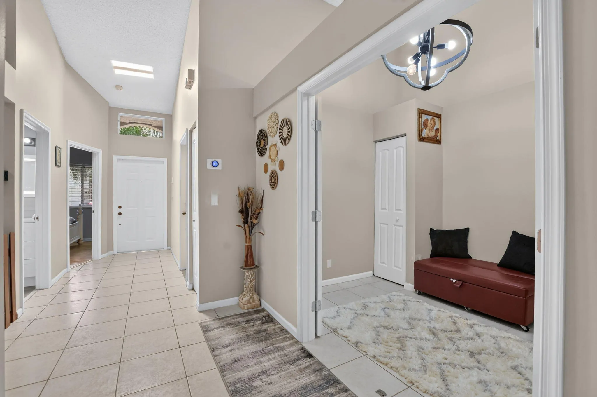 Hallway / Interior- Bonus/Flex Room