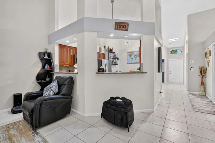 Kitchen-Living Room