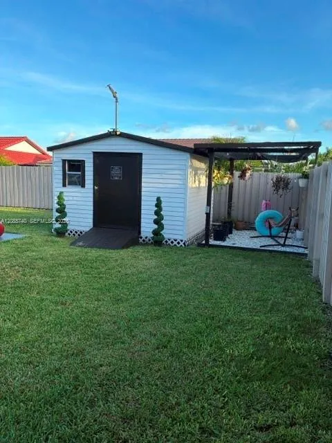 Property photo 33