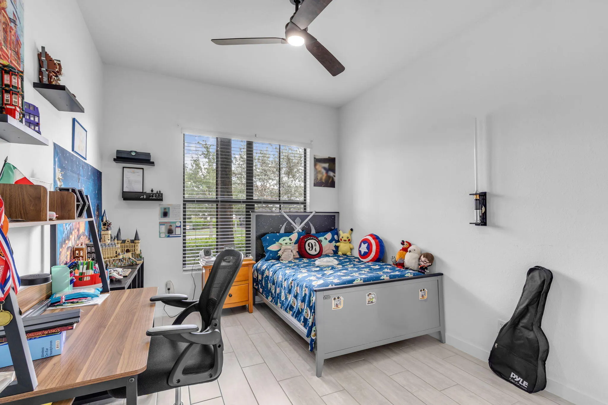 24-web-or-mls-19704Weathervane-24