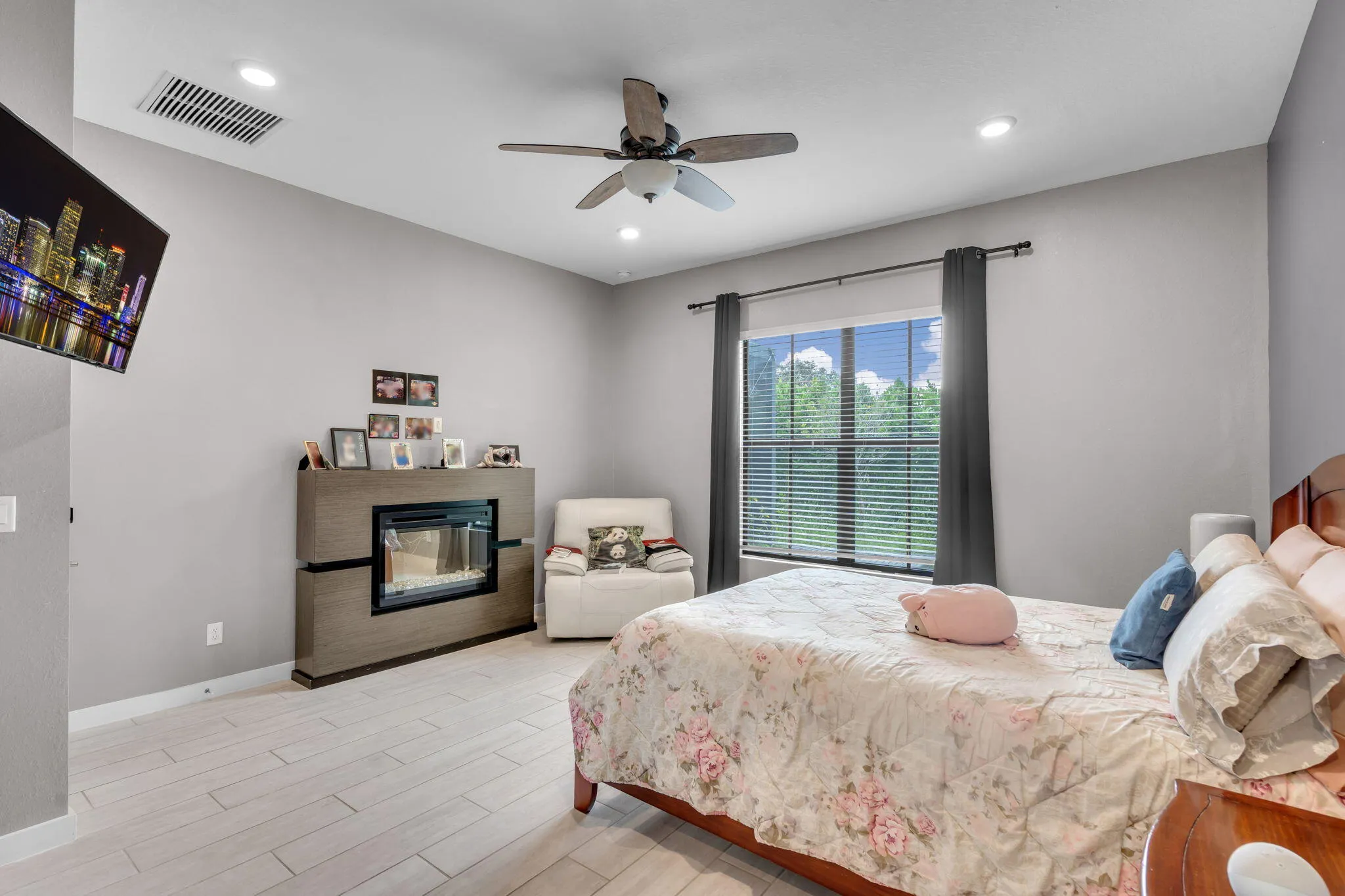 15-web-or-mls-19704Weathervane-15