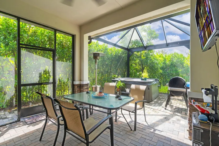 33-web-or-mls-19704Weathervane-33